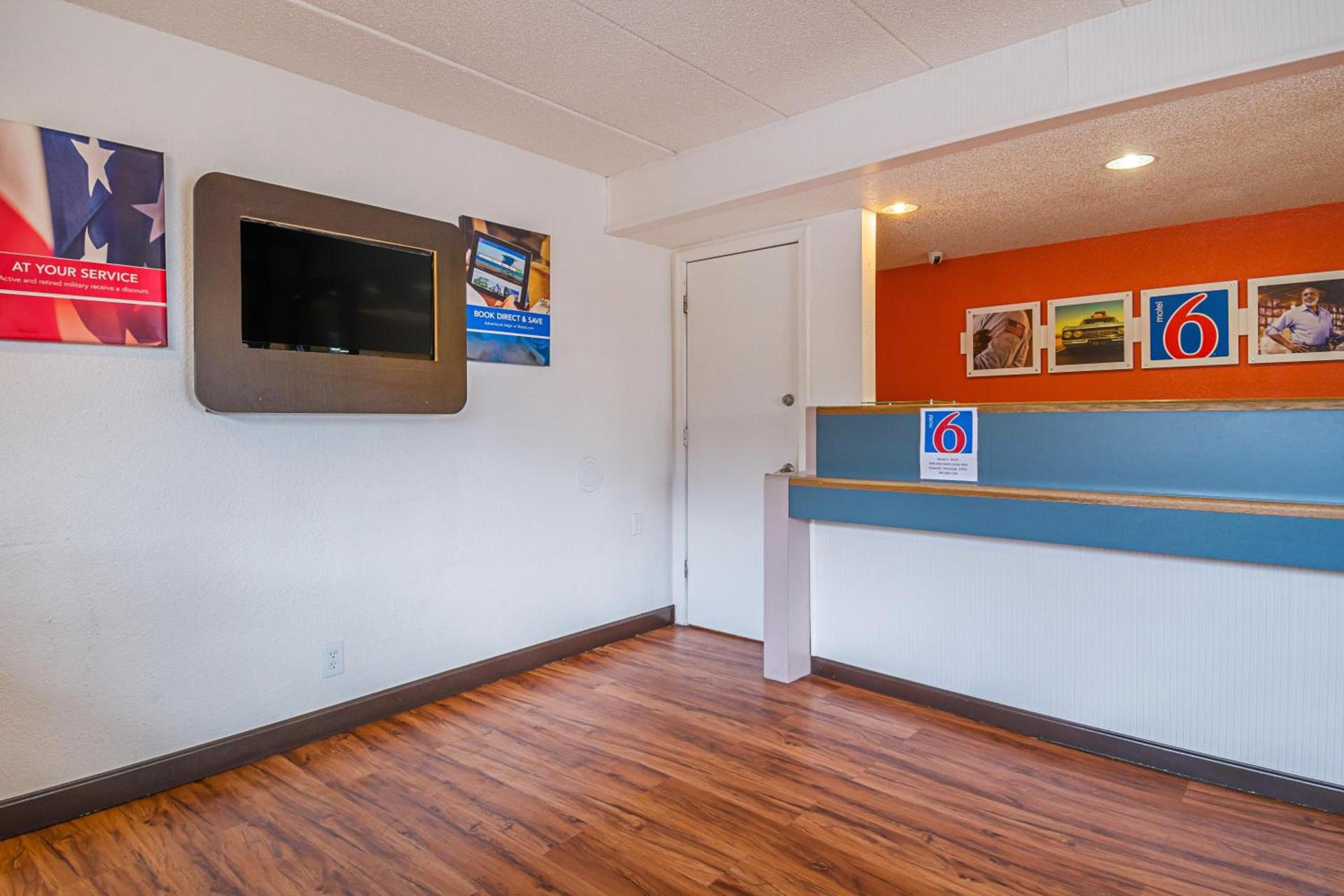 Motel 6-Knoxville, TN - North photo 46