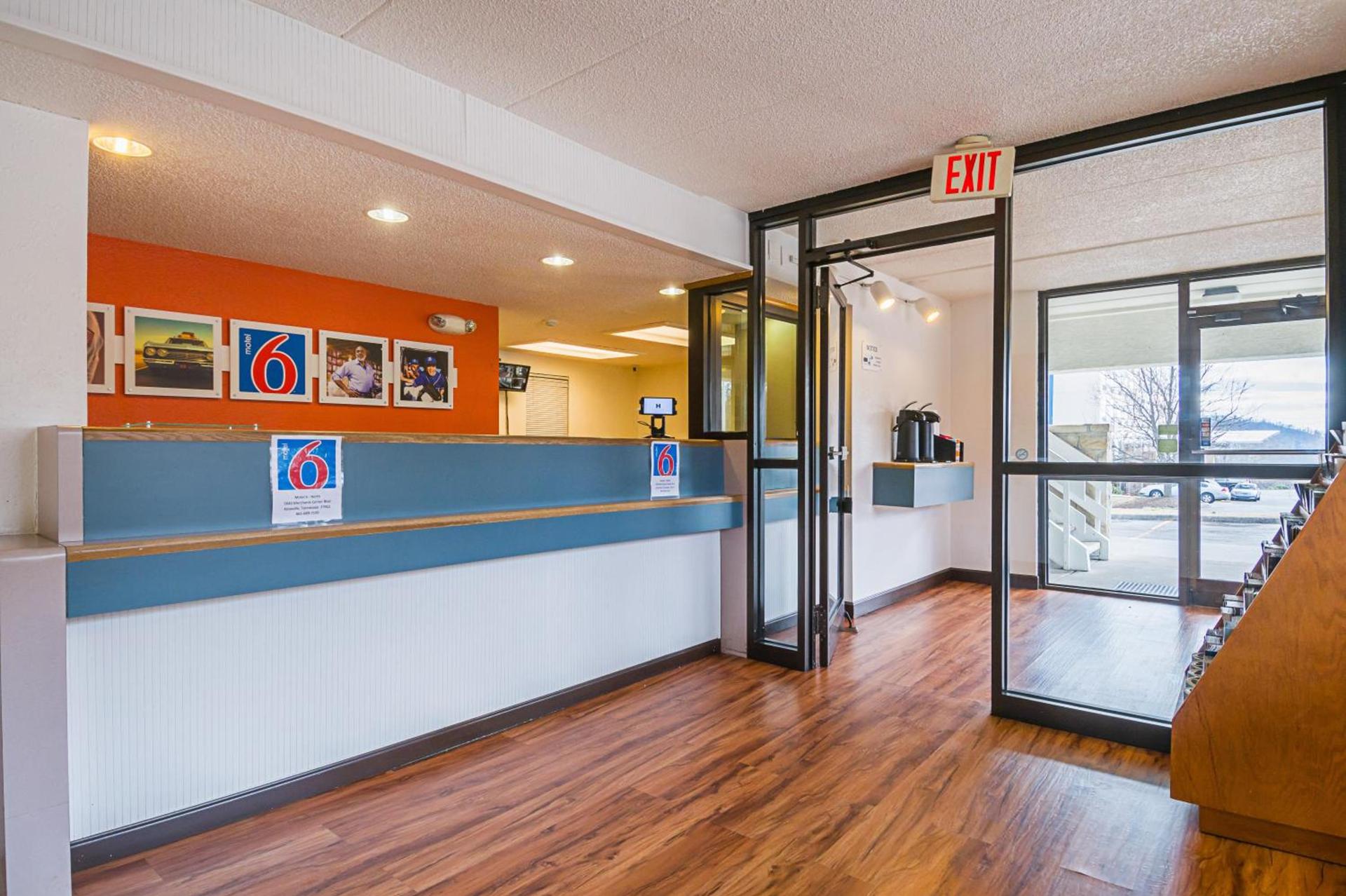Motel 6-Knoxville, TN - North photo 48