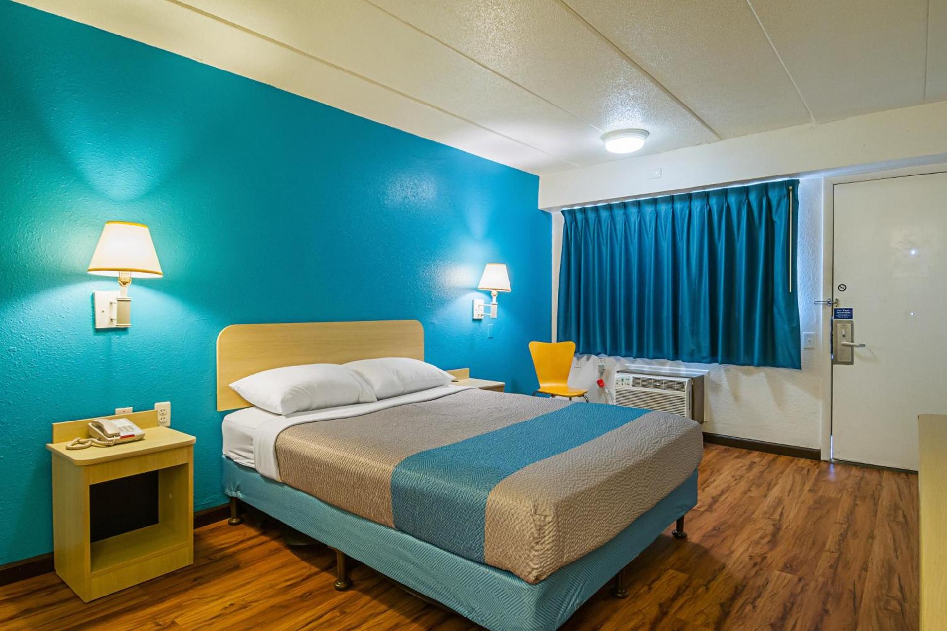 Motel 6-Knoxville, TN - North photo 58