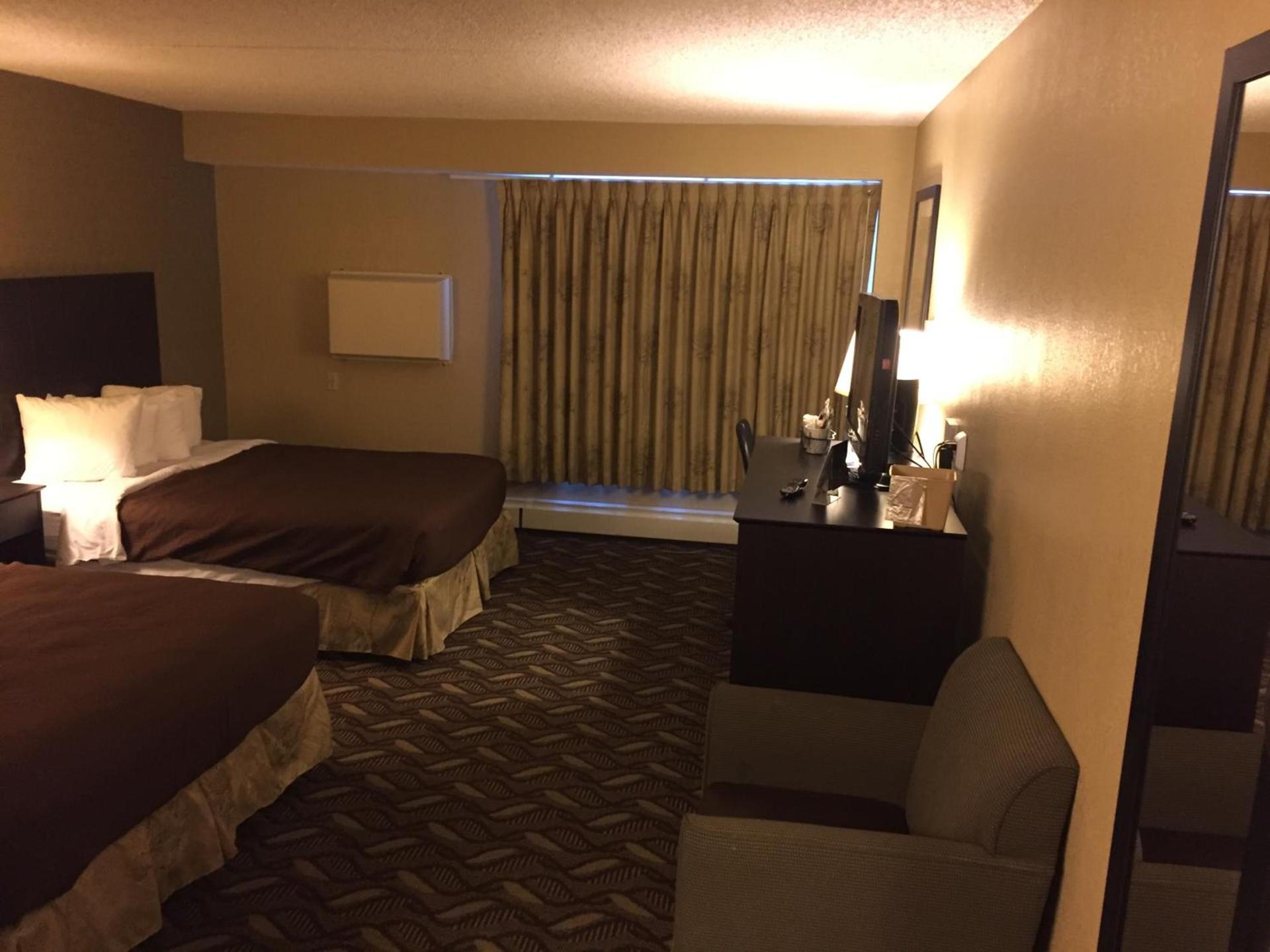 Days Inn by Wyndham Bismarck photo 14