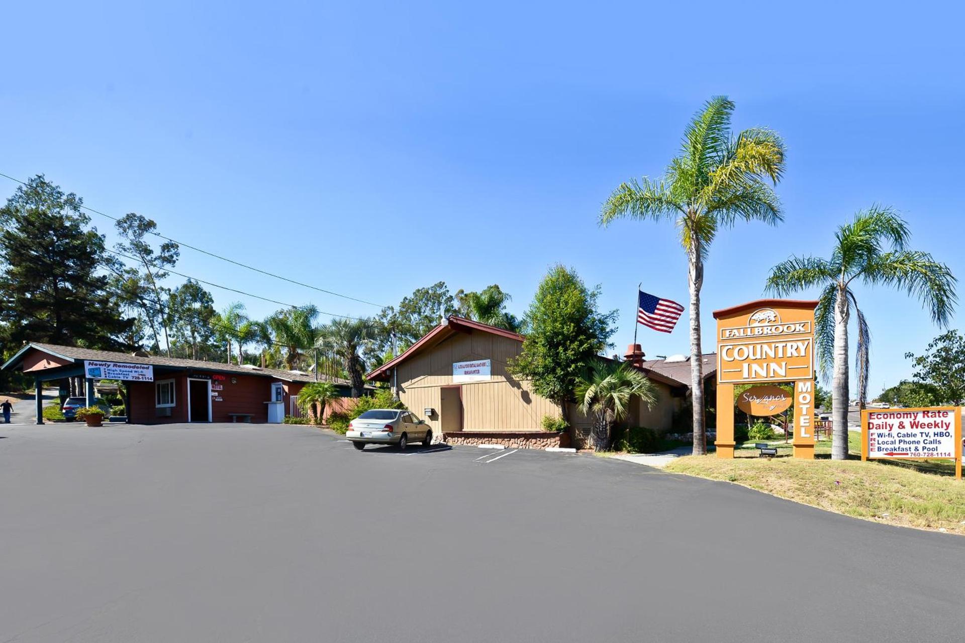Fallbrook Country Inn — hotel in Fallbrook