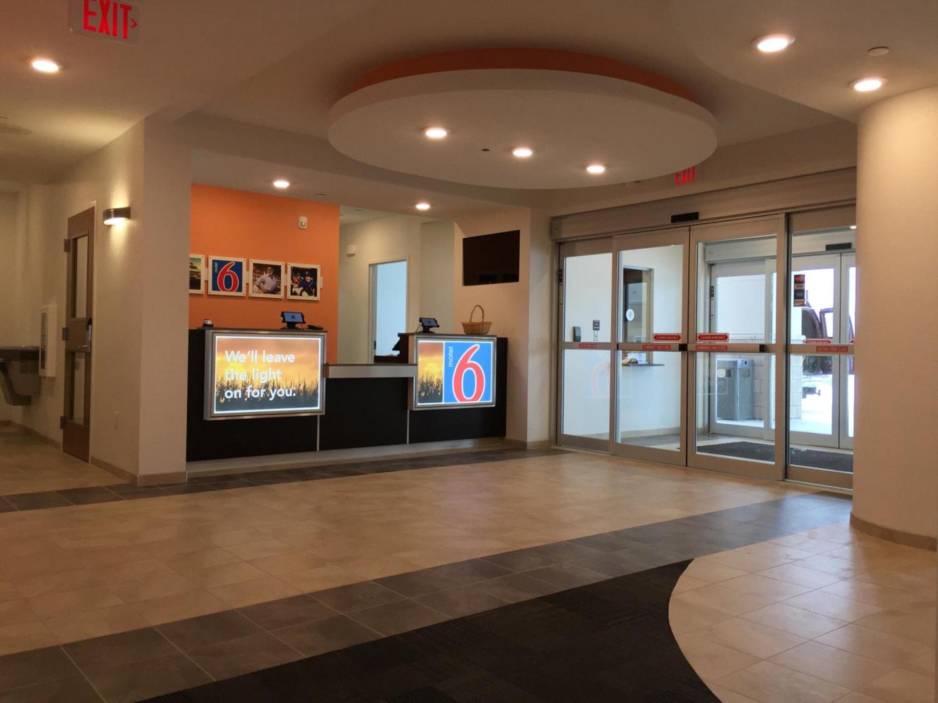 Motel 6-Mankato, MN photo 56