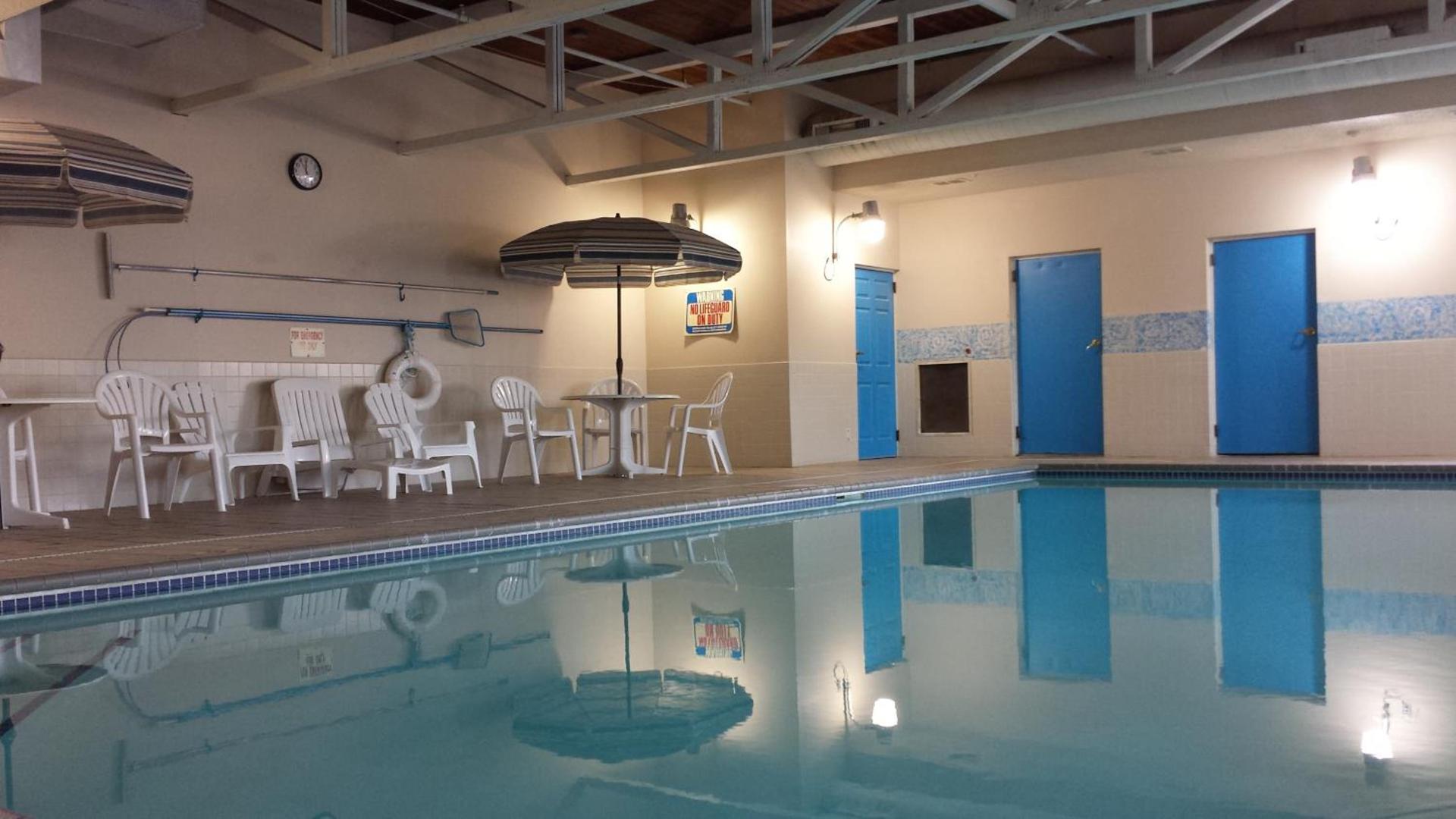 GrandStay Hotel & Suites Hastings photo 12