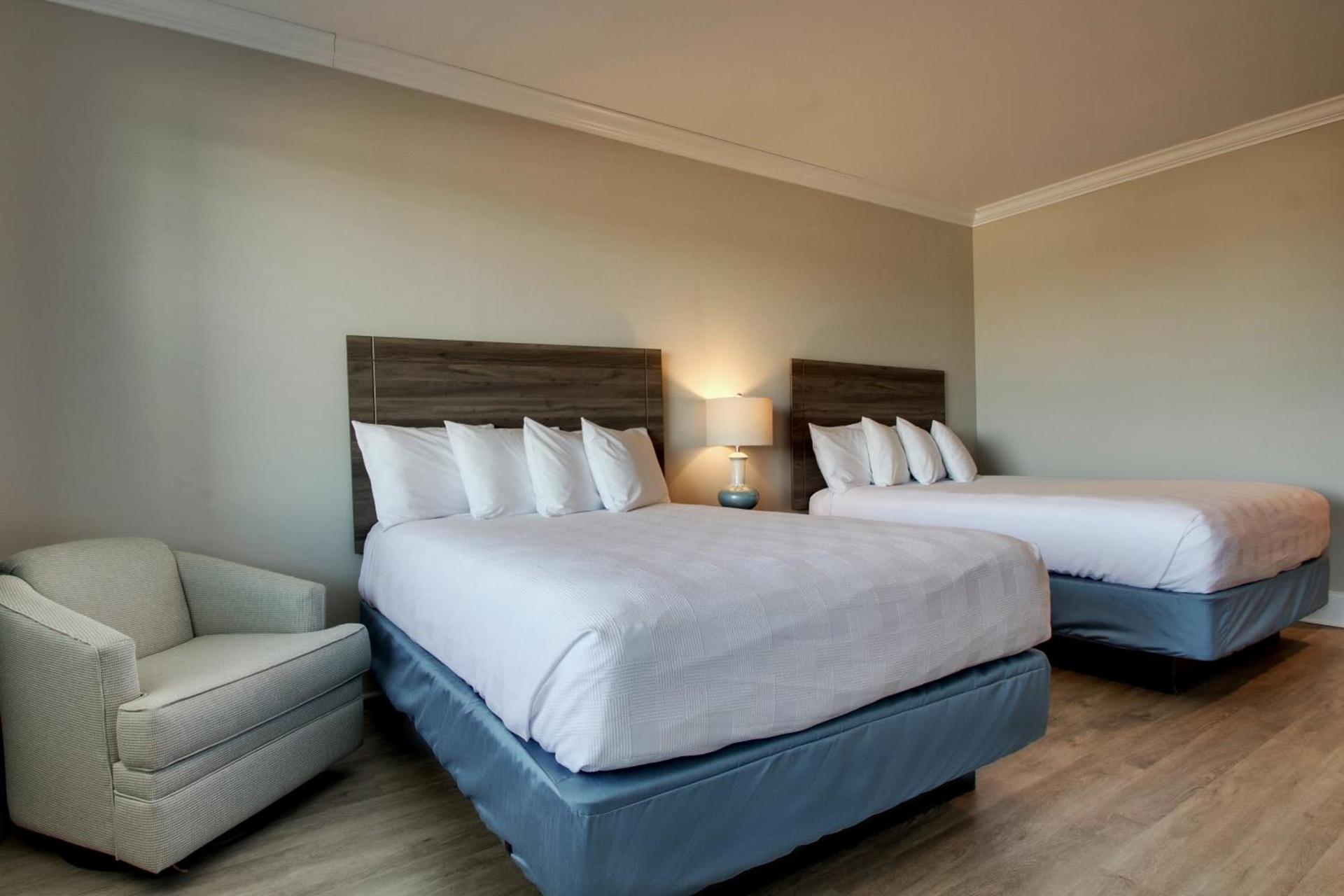 Islander Hotel & Resort photo 17
