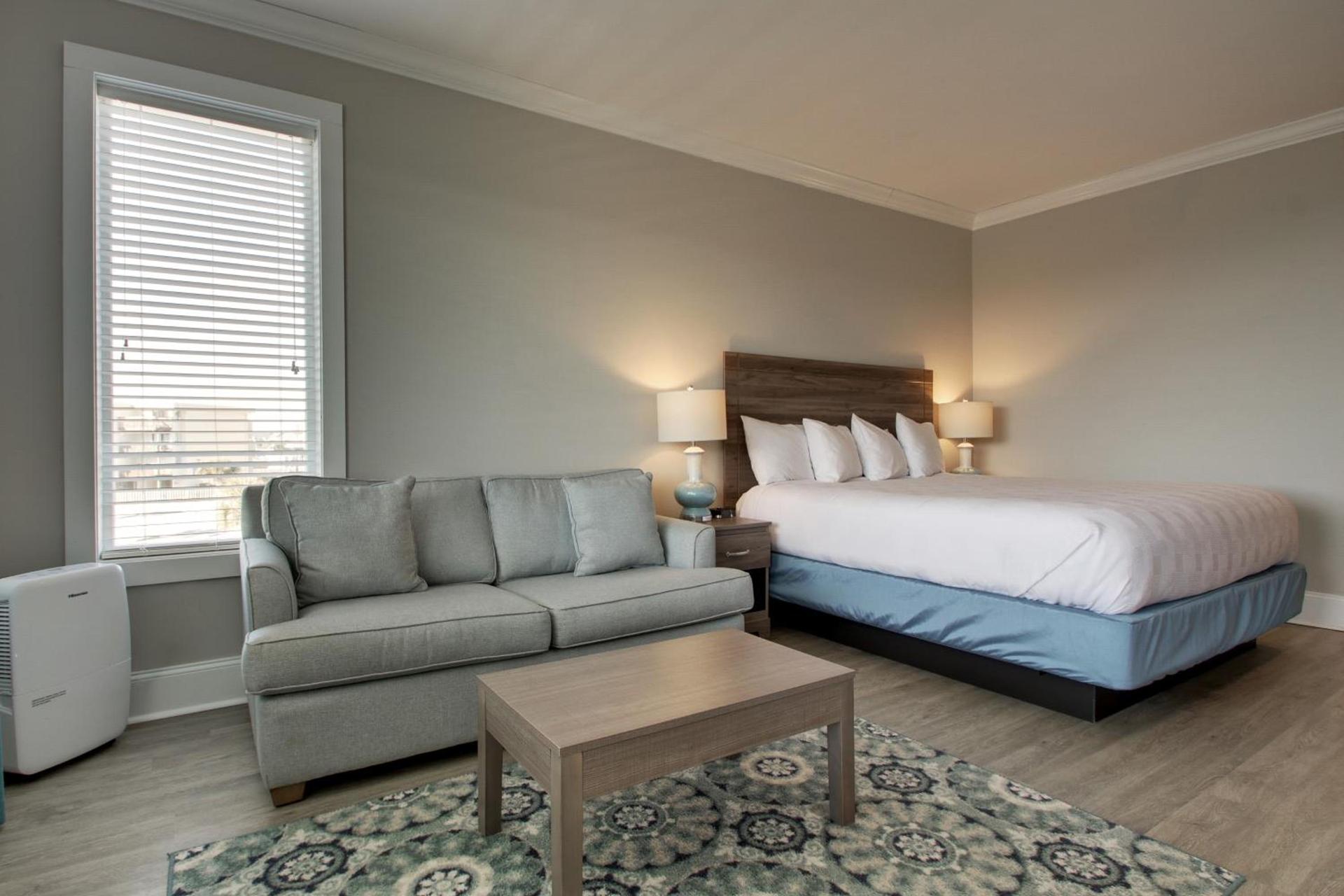 Islander Hotel & Resort photo 9