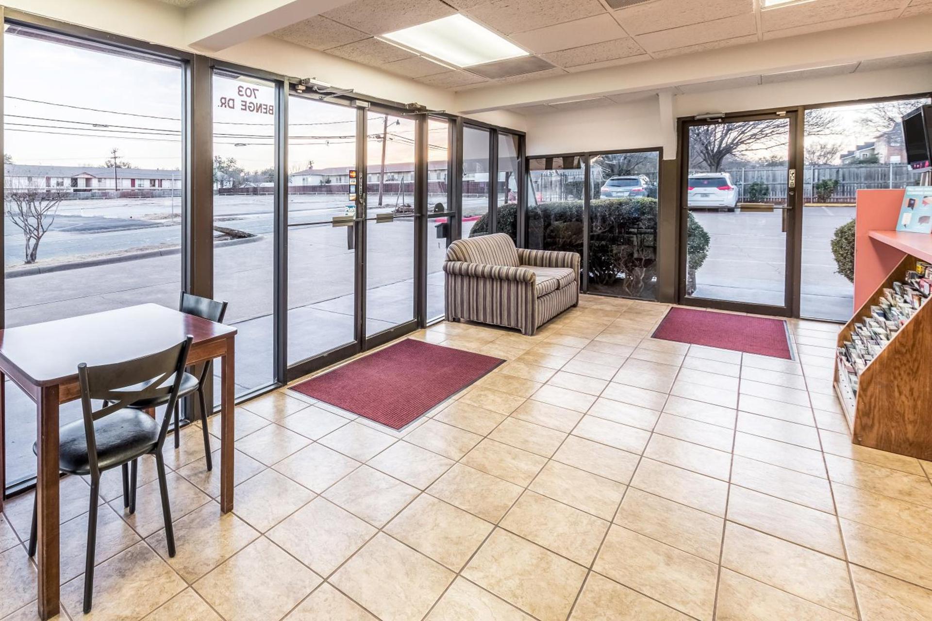Motel 6-Arlington, TX - UTA photo 15