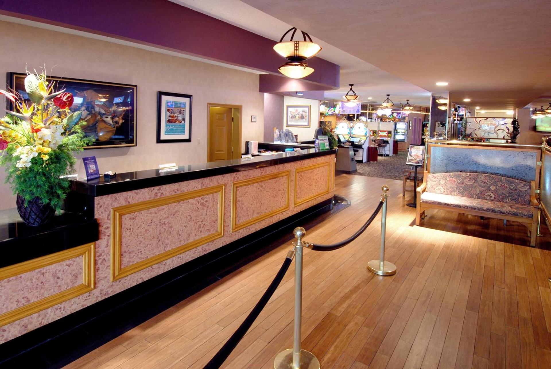 Mardi Gras Hotel & Casino photo 2
