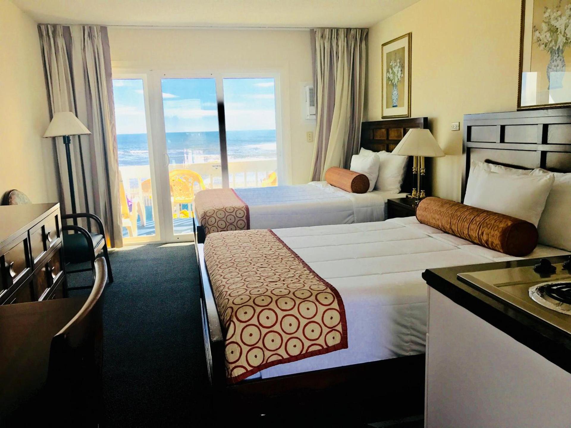 Ocean Surf Resort photo 92