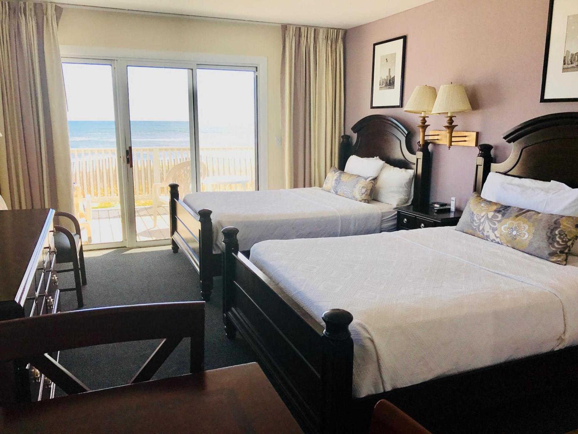 Ocean Surf Resort photo 30