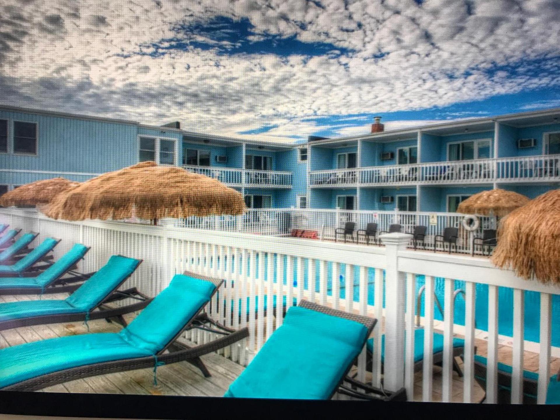 Ocean Surf Resort photo 20