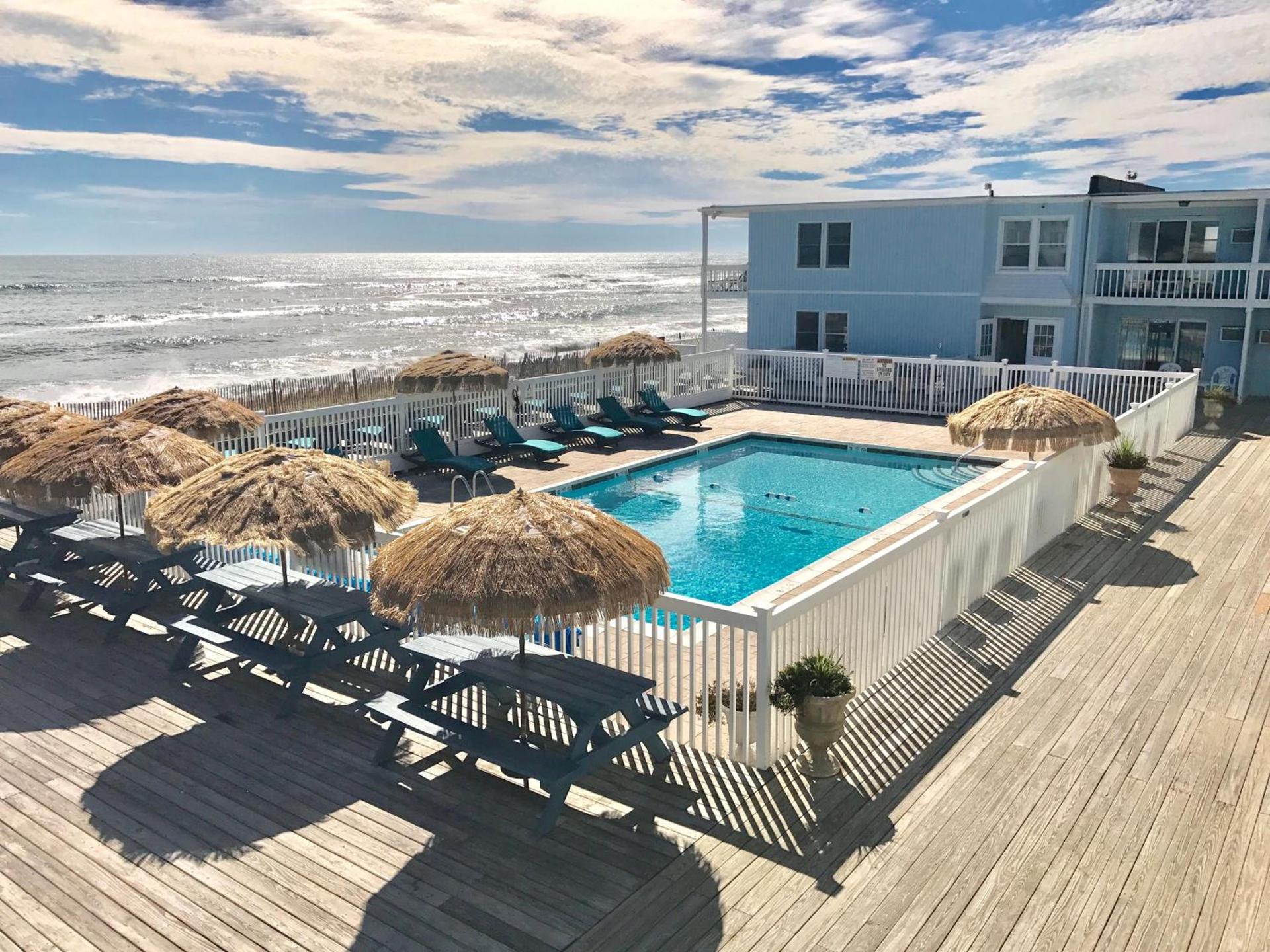 Ocean Surf Resort photo 23