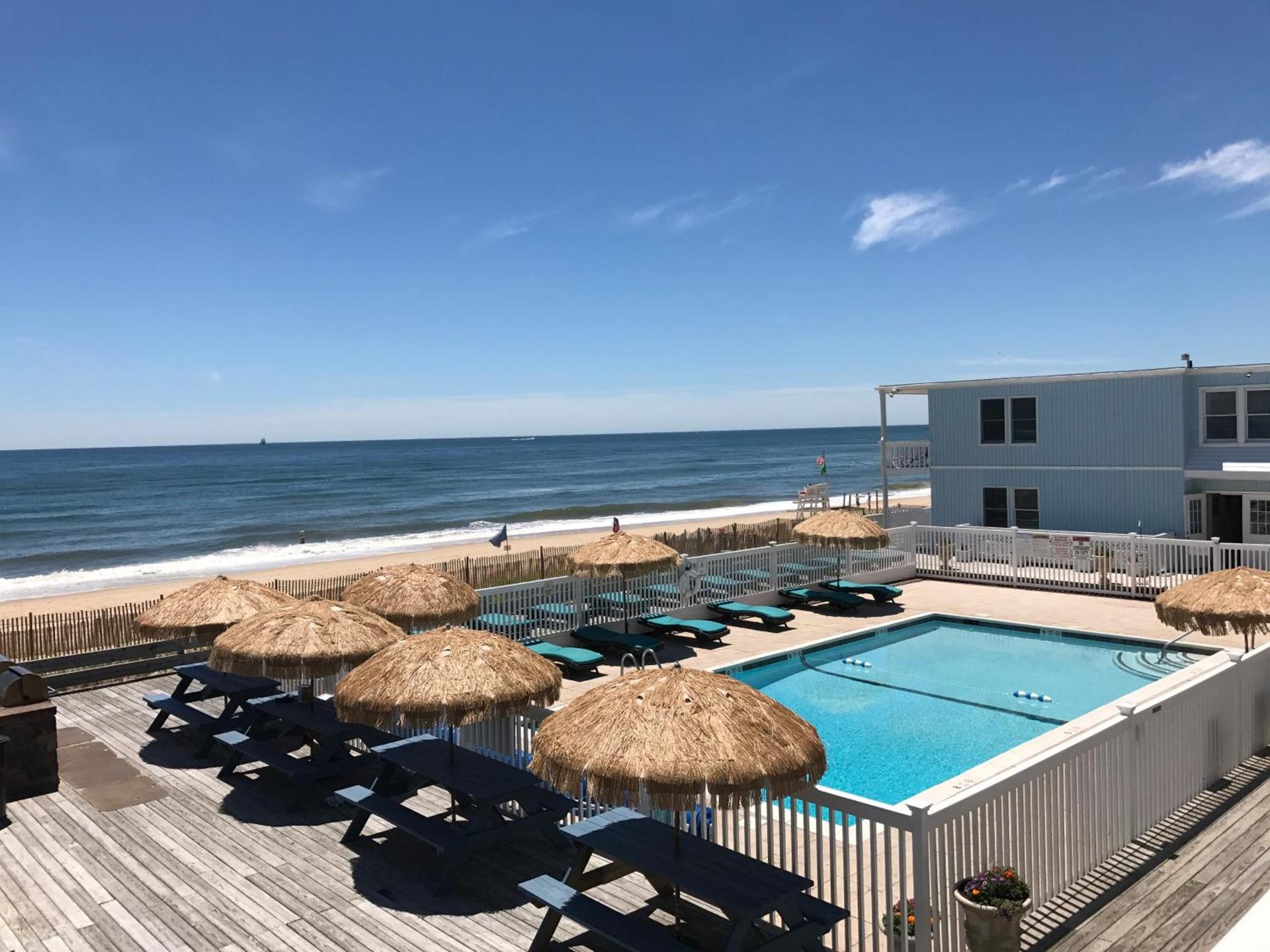 Ocean Surf Resort photo 8