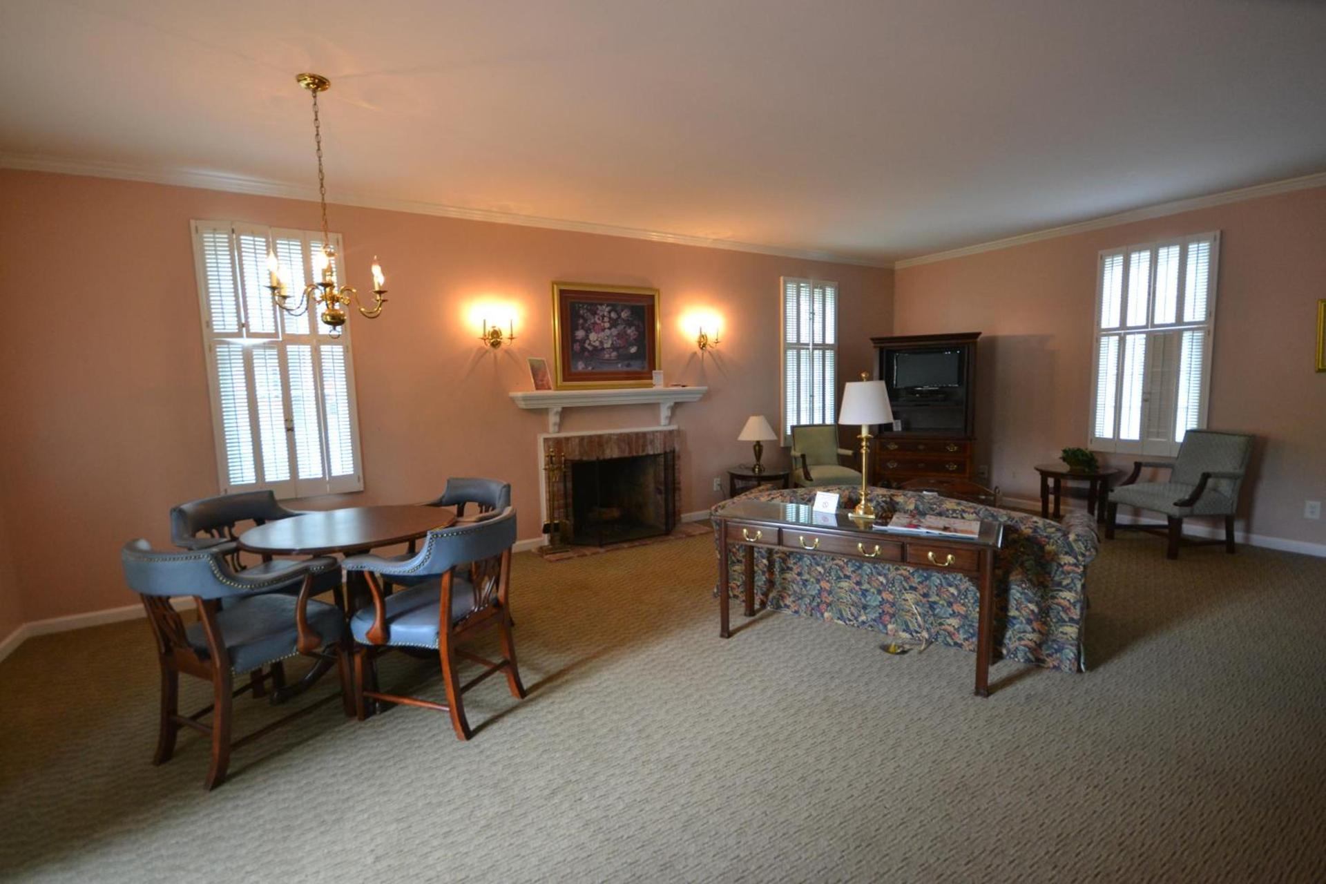 Century Suites Hotel photo 56