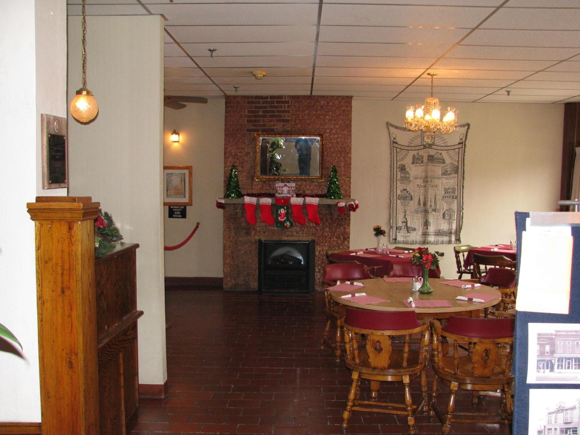 Old National Hotel photo 8