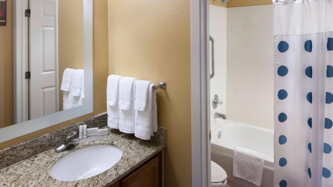 TownePlace Suites Dallas Arlington North photo 6