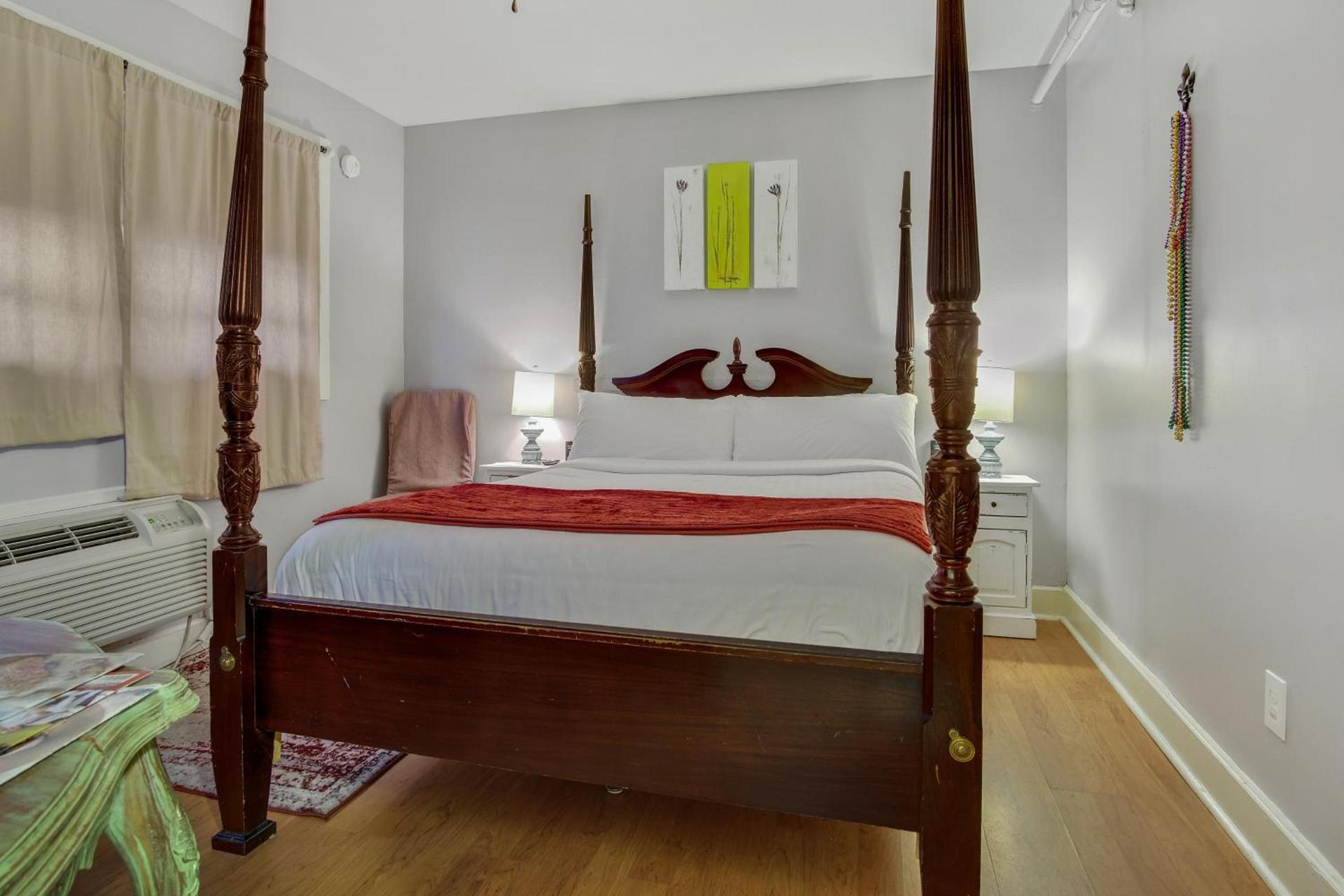Rathbone Mansions New Orleans photo 41