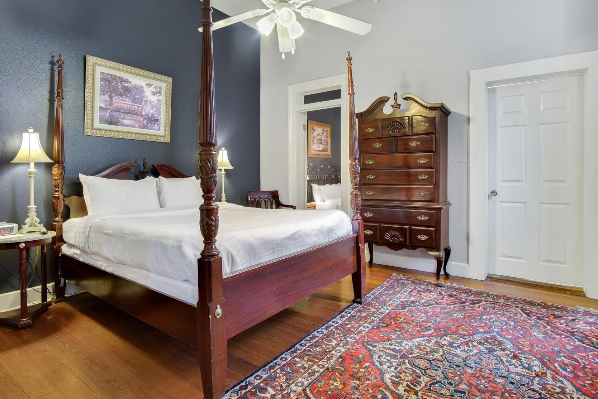Rathbone Mansions New Orleans photo 37