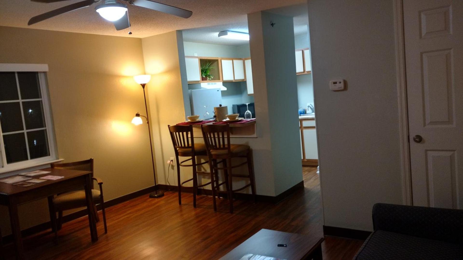Affordable Suites Jacksonville photo 26