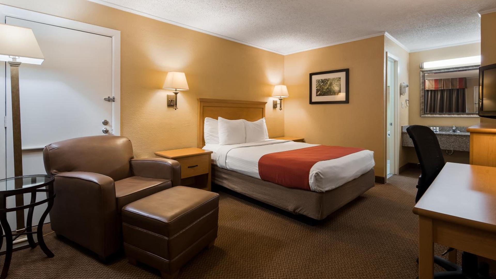 SureStay Plus by Best Western Covington photo 56