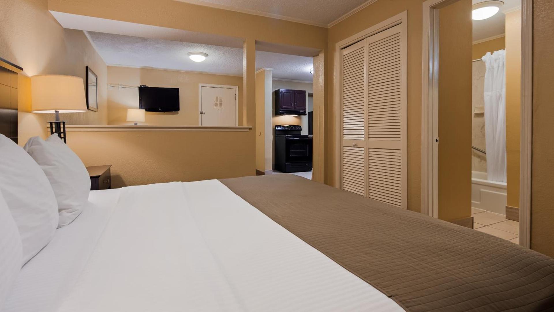 SureStay Plus by Best Western Covington photo 36