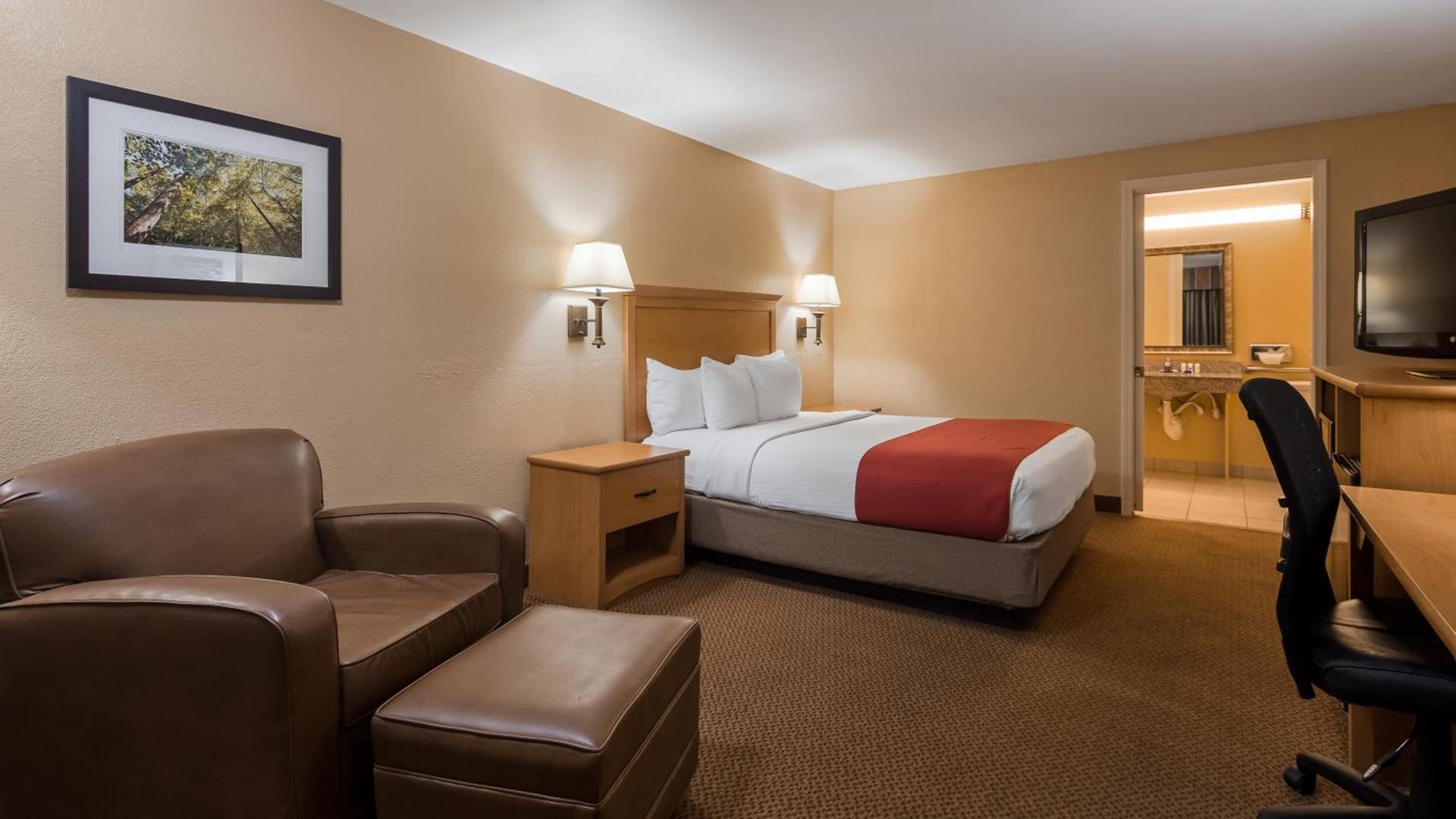 SureStay Plus by Best Western Covington photo 41