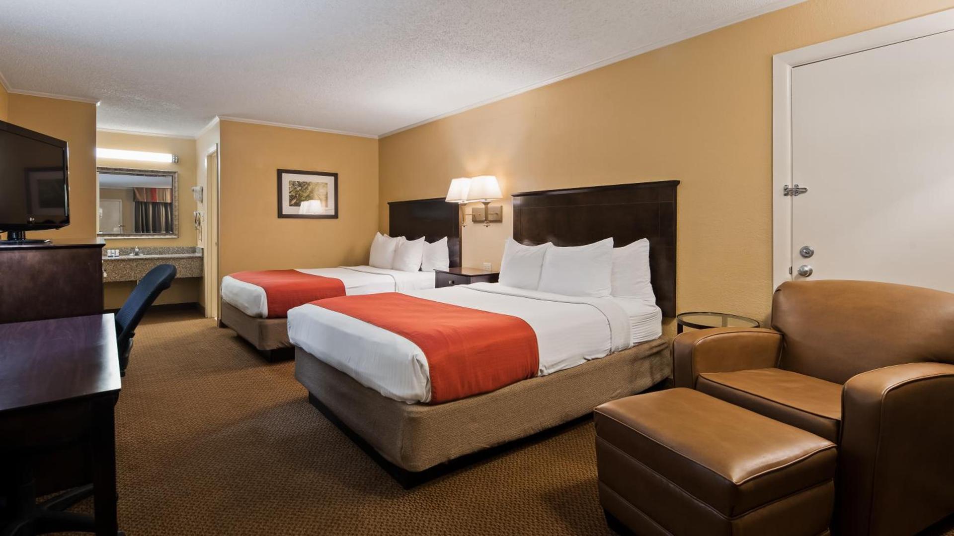 SureStay Plus by Best Western Covington photo 44