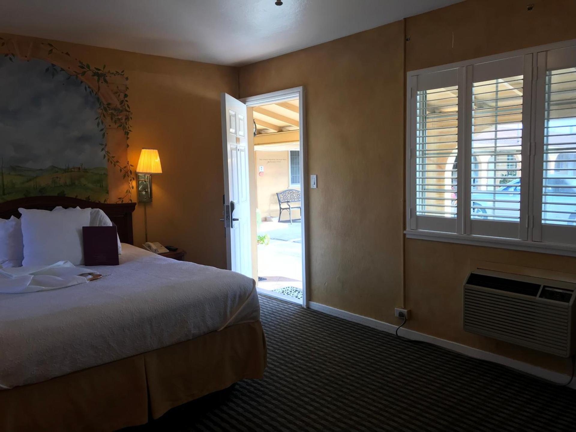Chardonnay Lodge photo 29