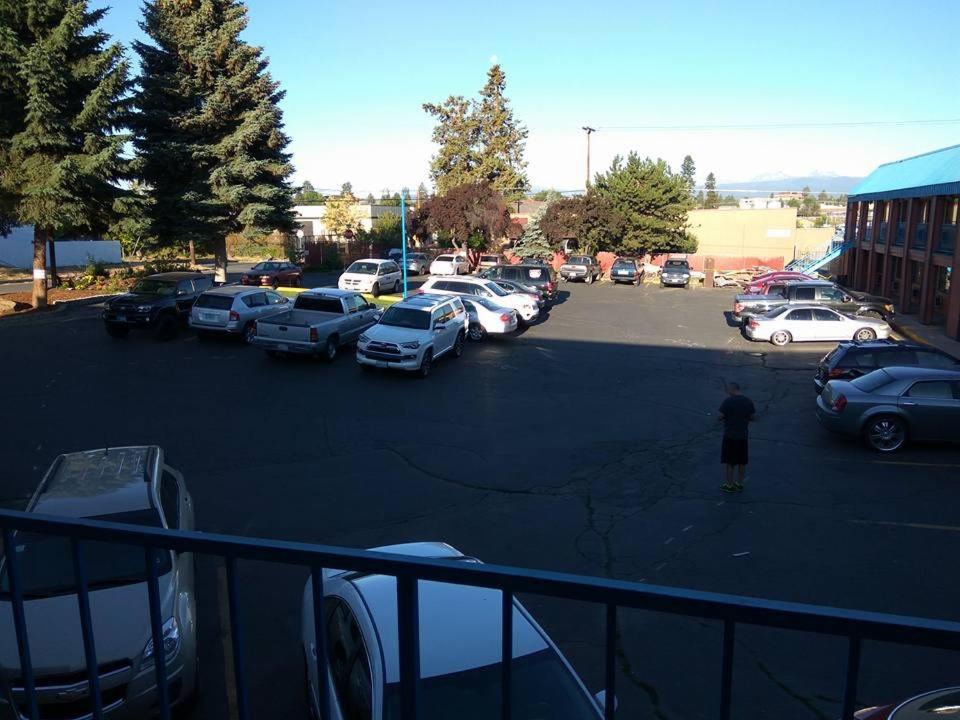 Motel West photo 71