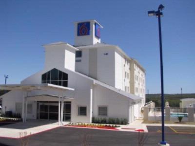 Motel 6-Marble Falls, TX photo 15