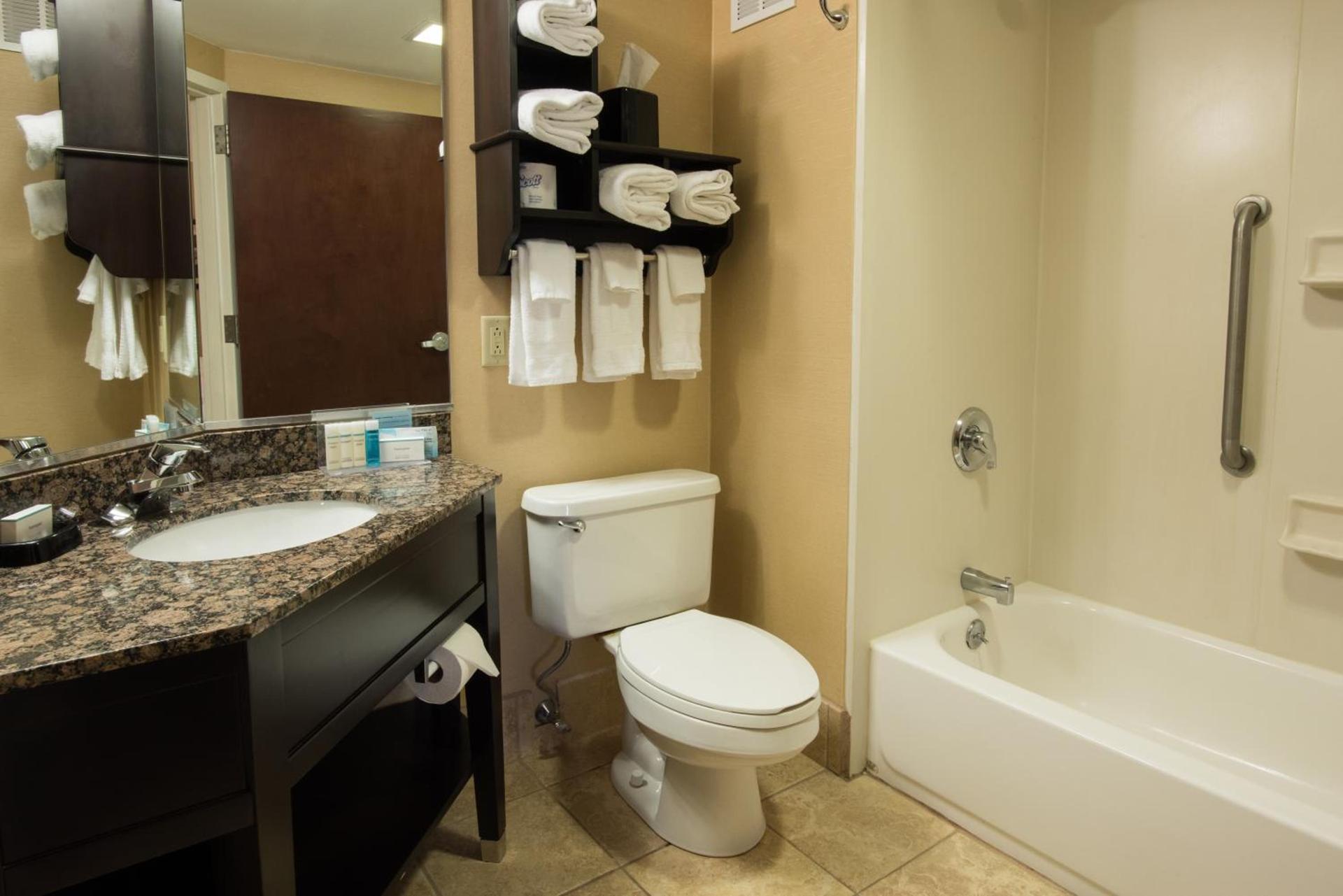 Comfort Inn Saco - Old Orchard Beach photo 31
