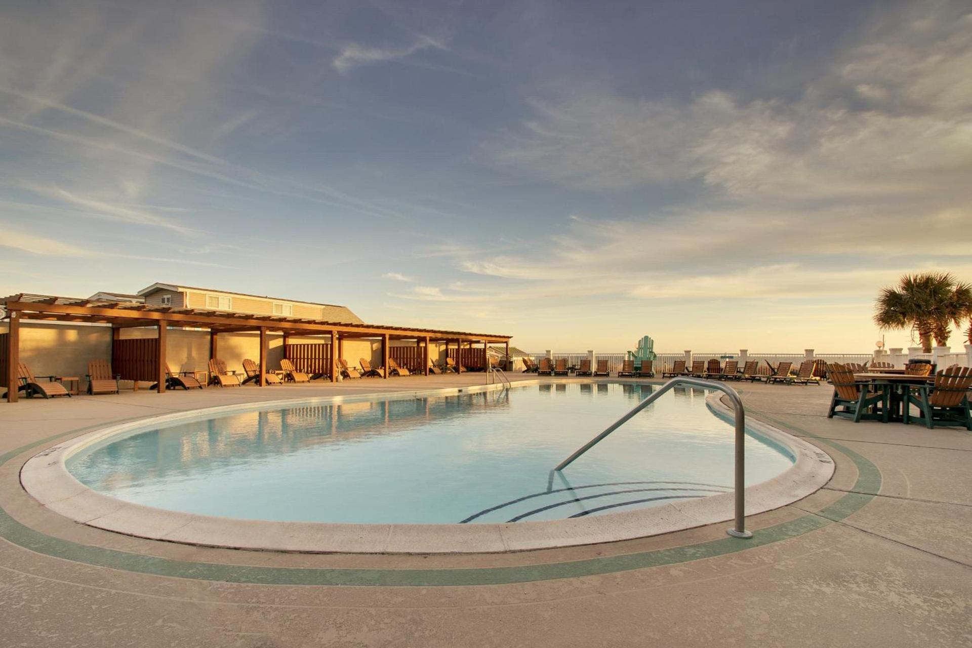 Islander Hotel & Resort photo 3