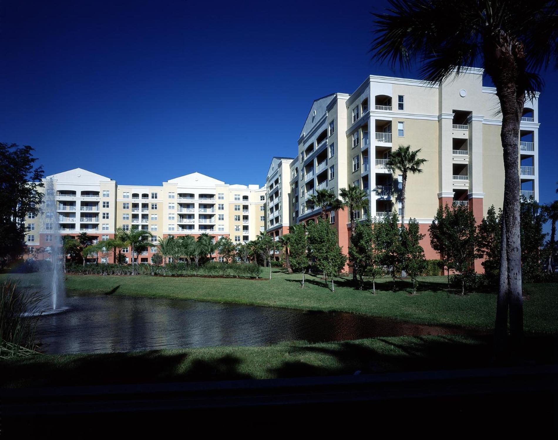 Vacation Village at Weston, Fort Lauderdale — hotel in Weston