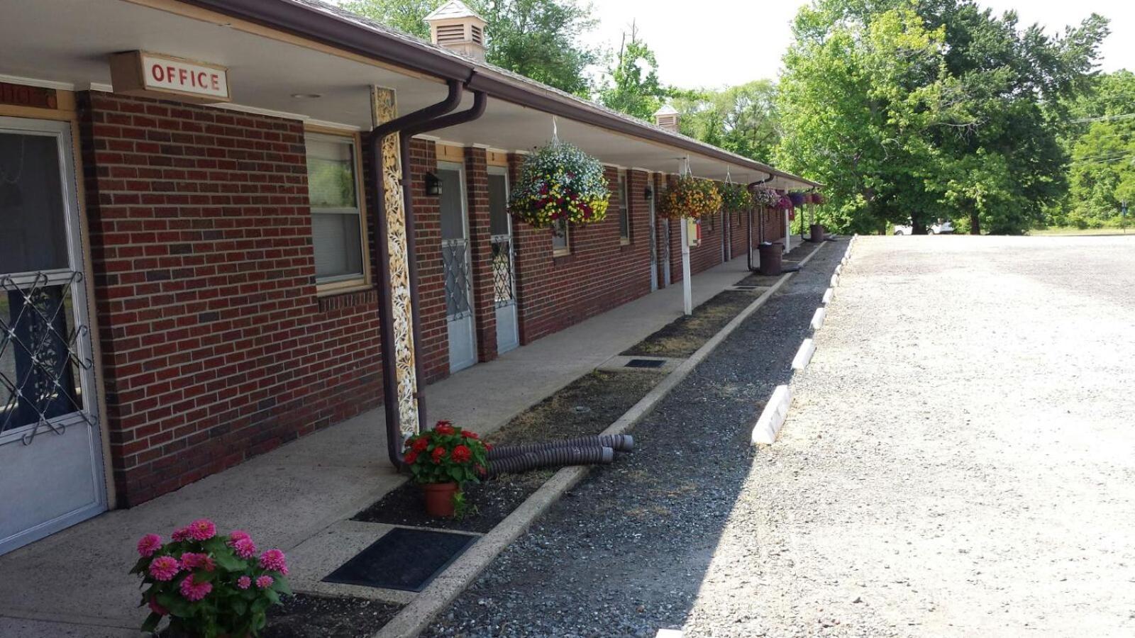 Slumberland Motel Mount Holly — hotel in Mount Holly