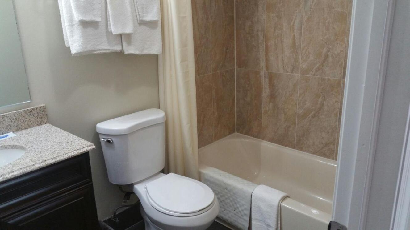 Slumberland Motel Mount Holly photo 3