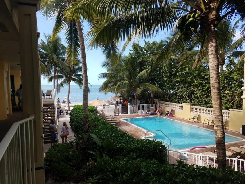 Vanderbilt Beach Resort photo 18