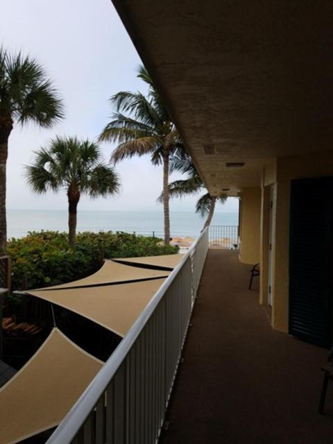 Vanderbilt Beach Resort photo 17