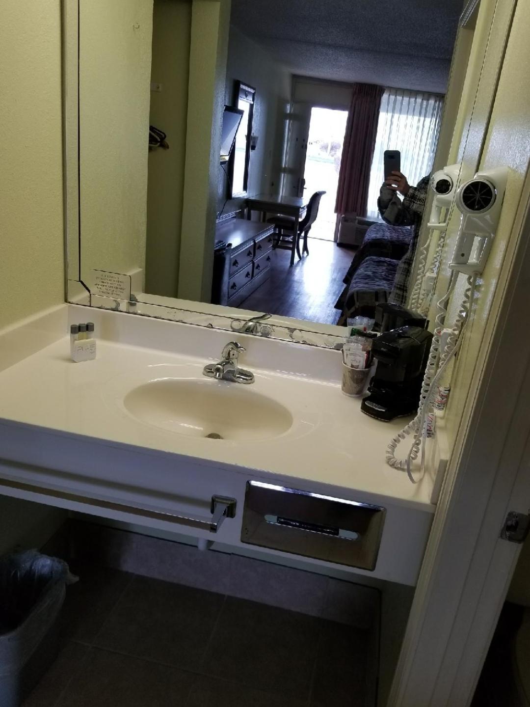 Bestway Inn - Madison photo 41