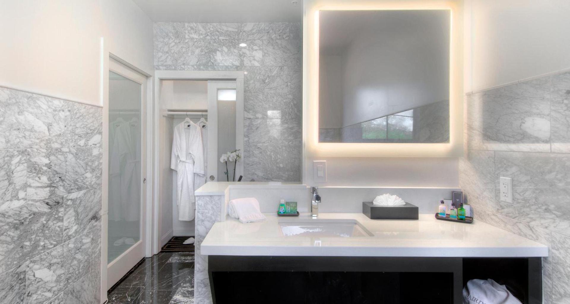 Best Western Plus Palm Court Hotel photo 10