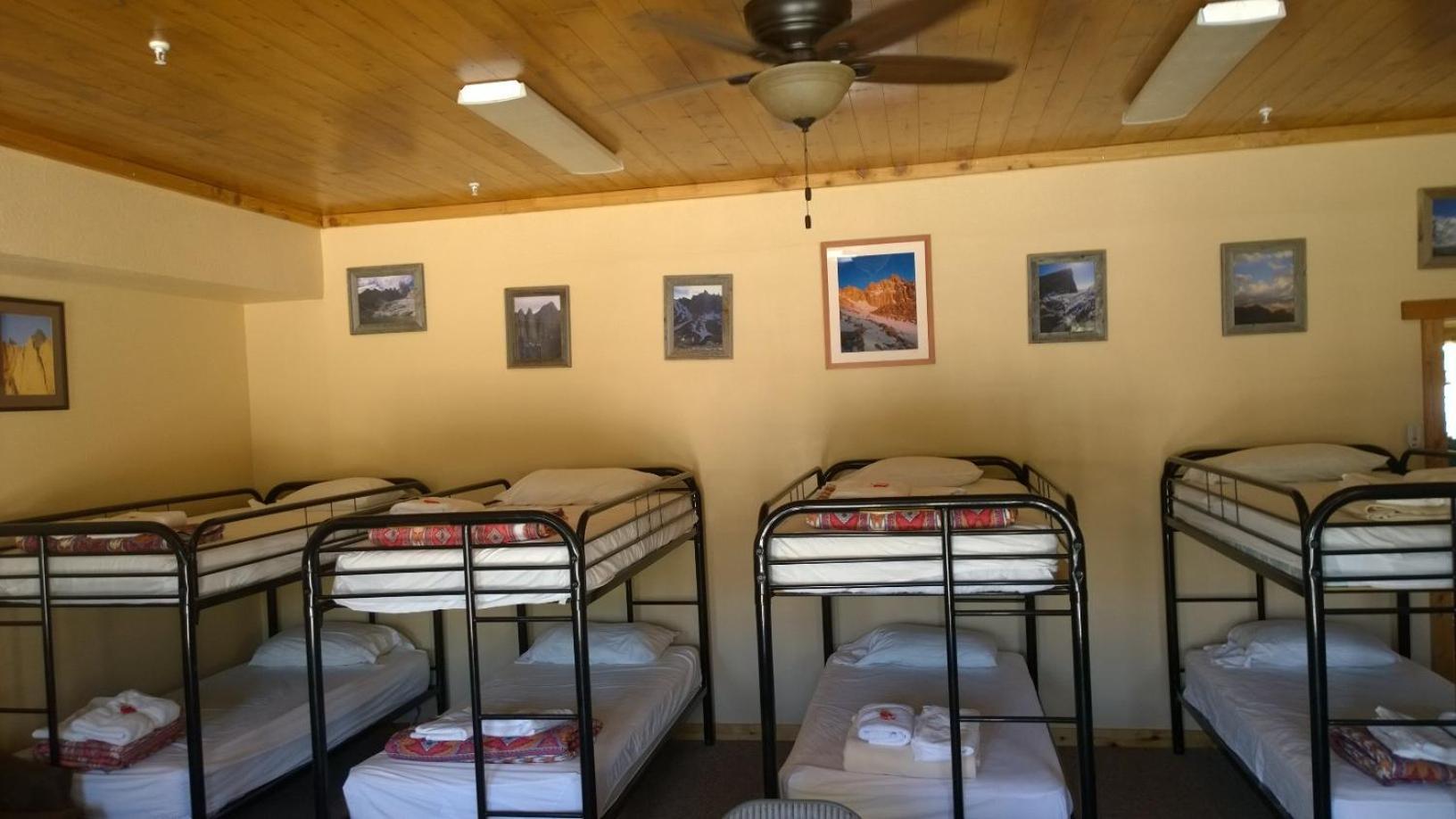 Whitney Portal Hotel And Hostel photo 22