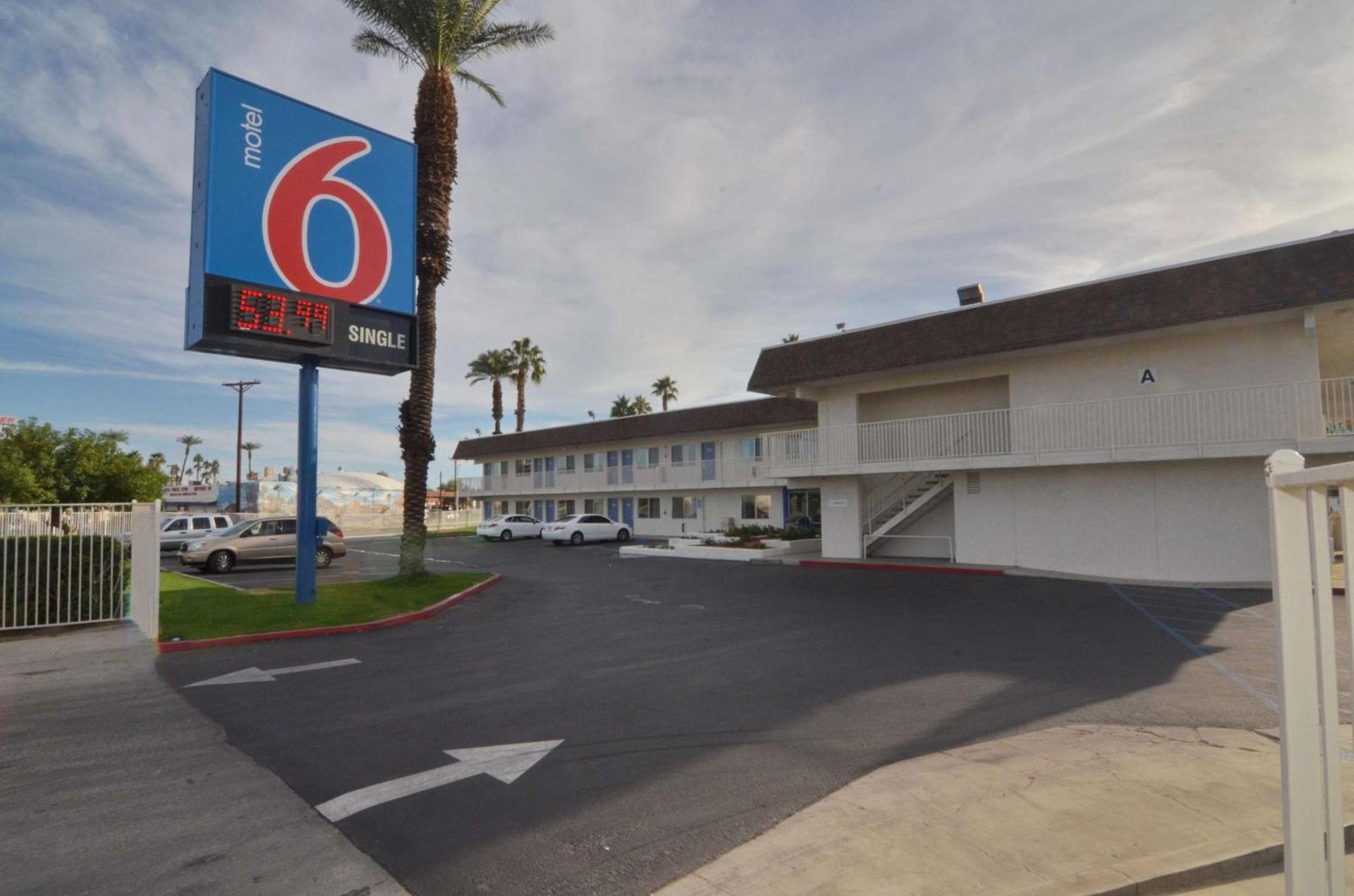 Motel 6-Indio, CA - Palm Springs photo 3