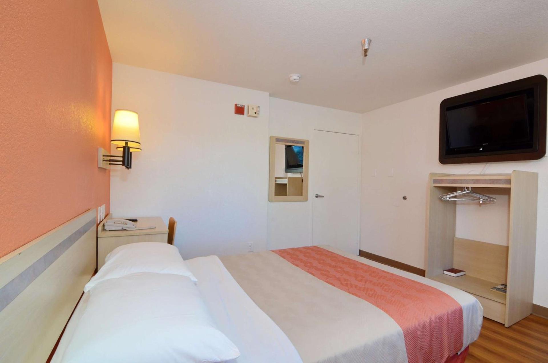 Motel 6-Twentynine Palms, CA photo 7