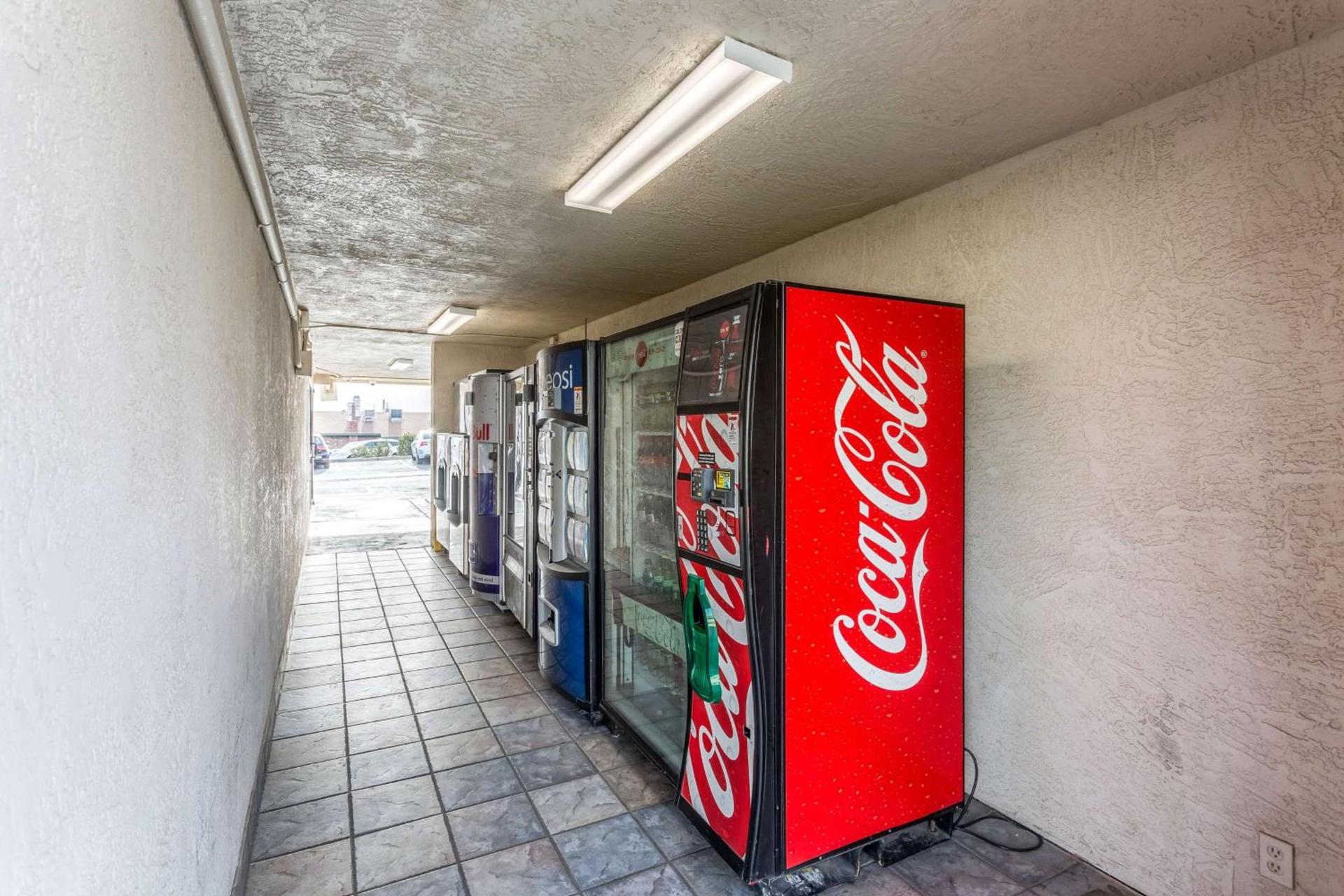 Motel 6-El Paso, TX - East photo 27
