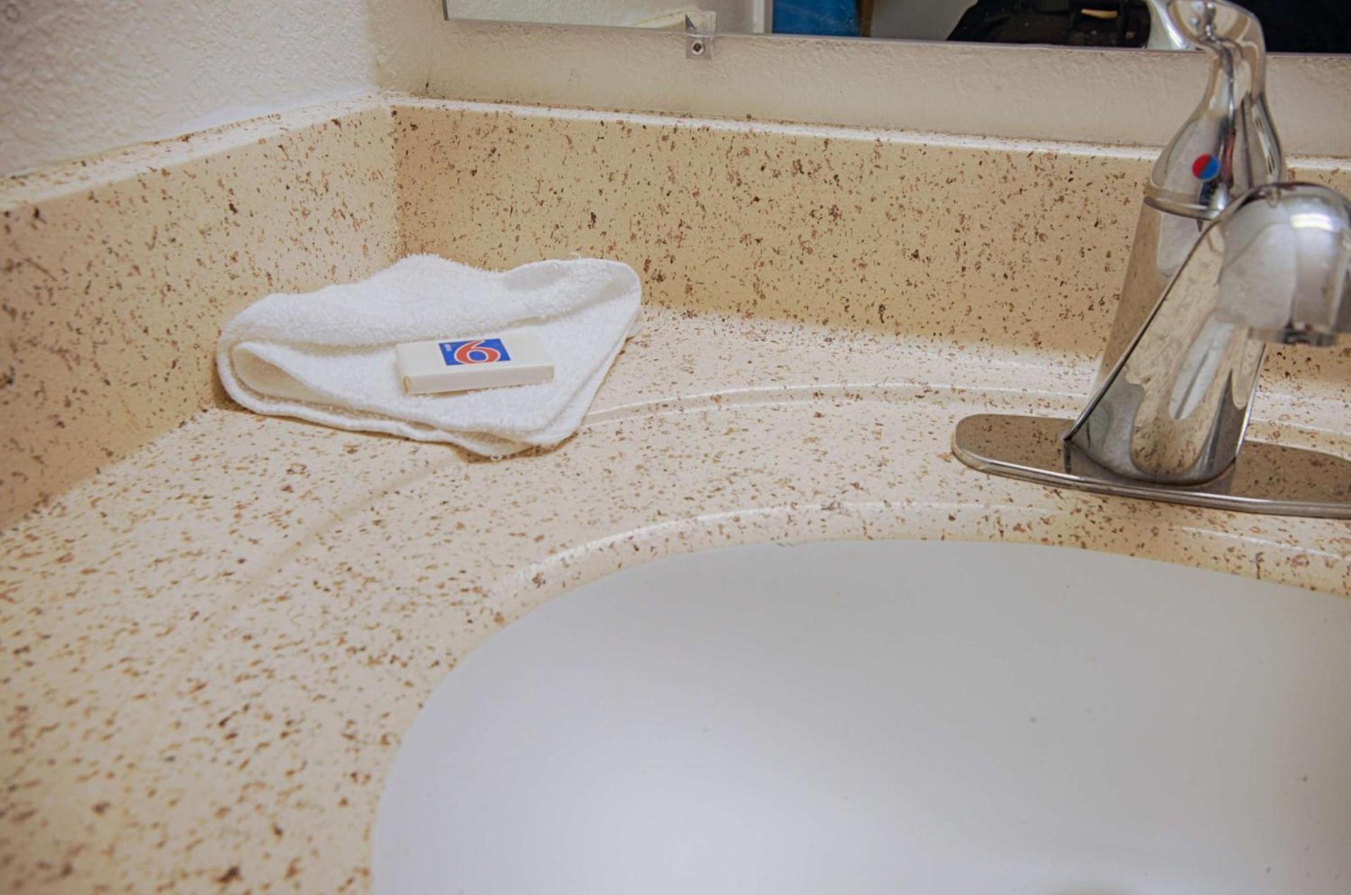 Motel 6-Albany, NY photo 39