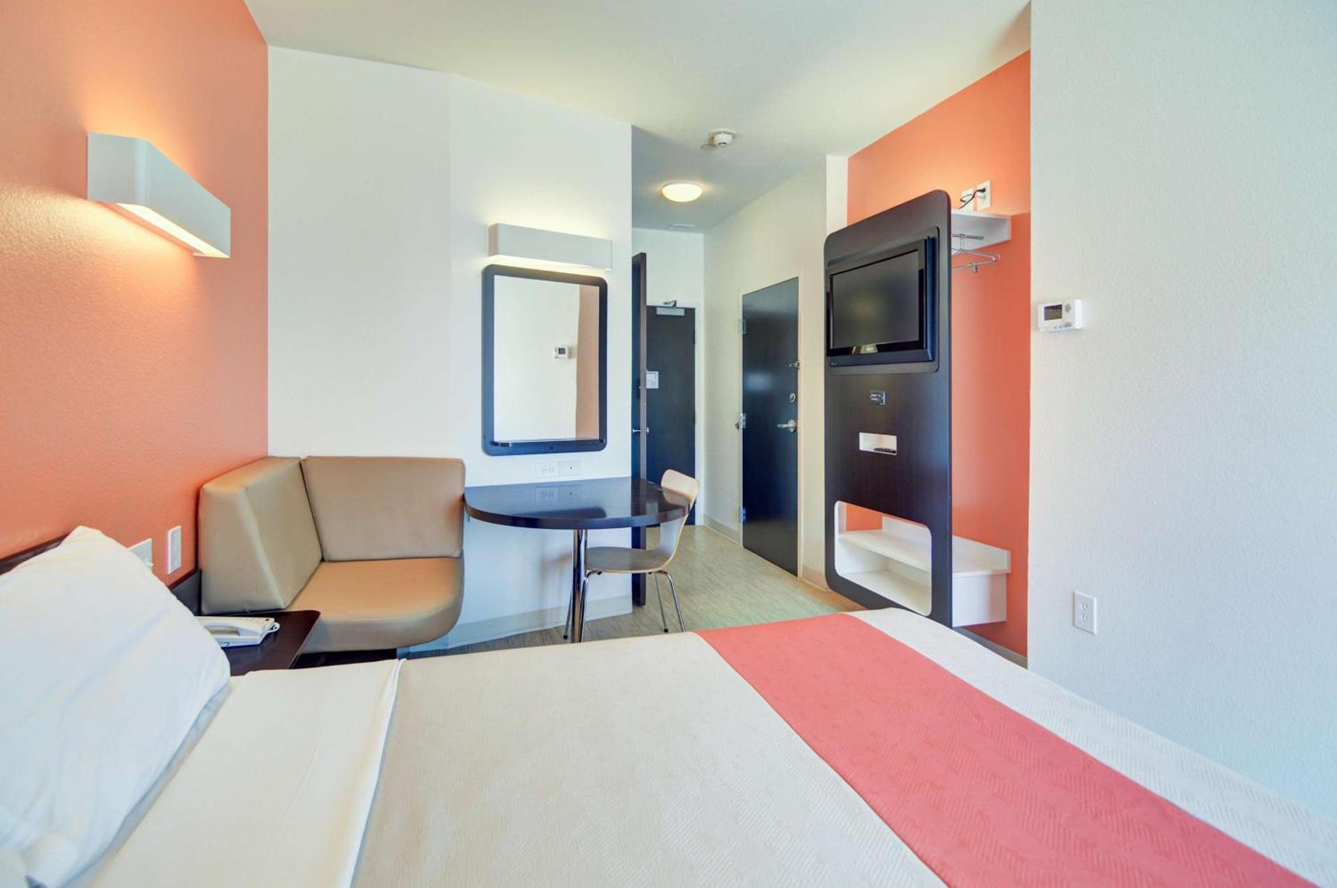 Motel 6-Roanoke, TX - Northlake - Speedway photo 8