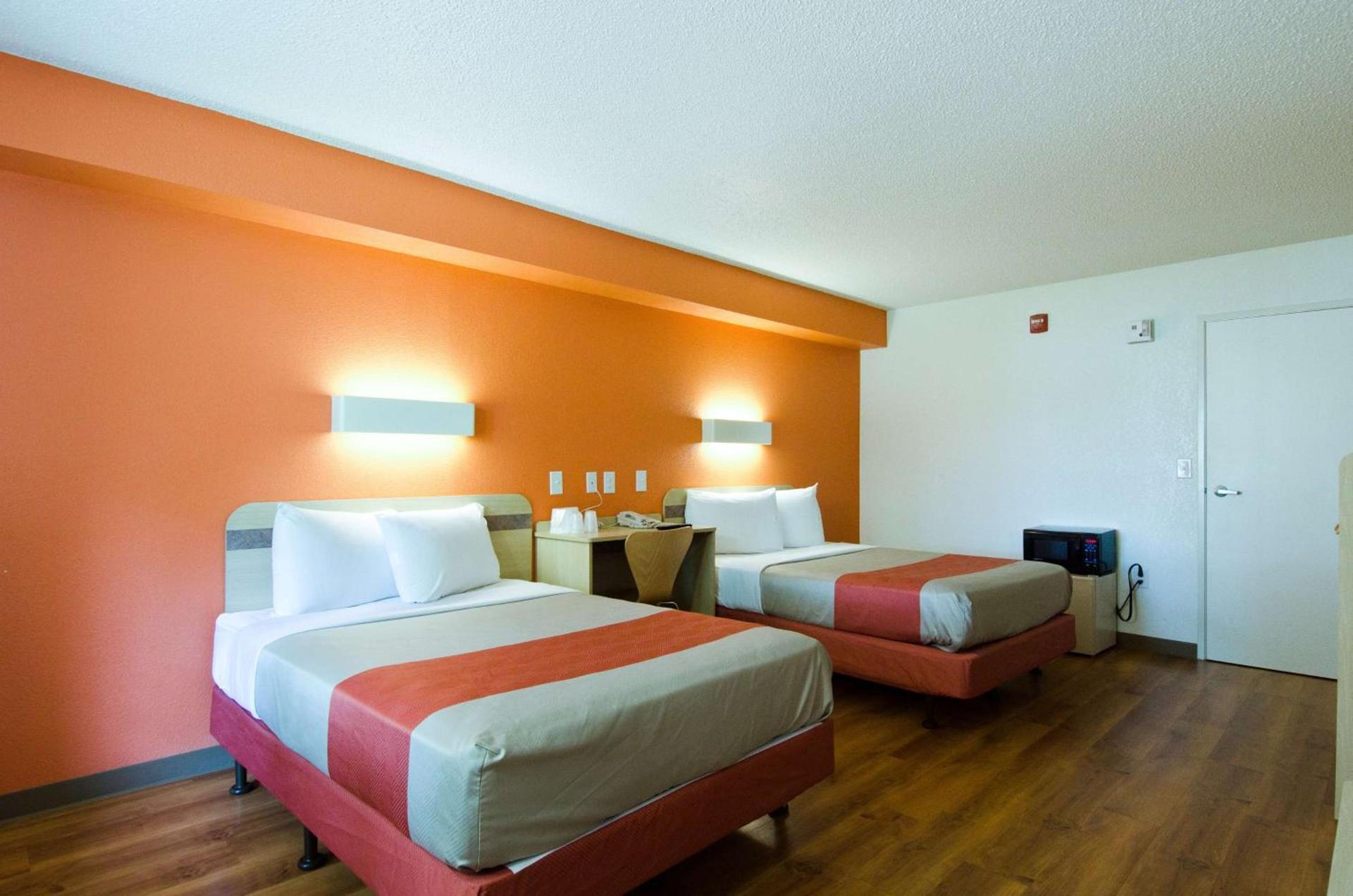 Motel 6-Frederick, MD - Fort Detrick photo 9