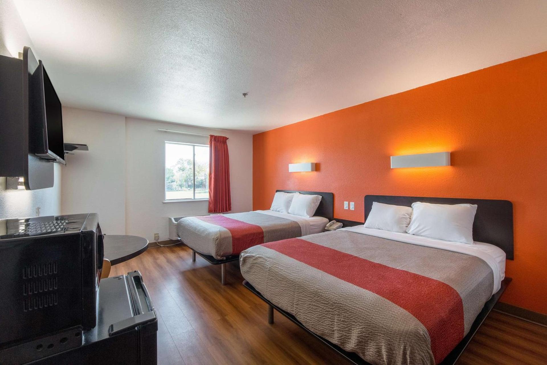 Motel 6-San Antonio, TX - Downtown - Alamo Dome photo 14