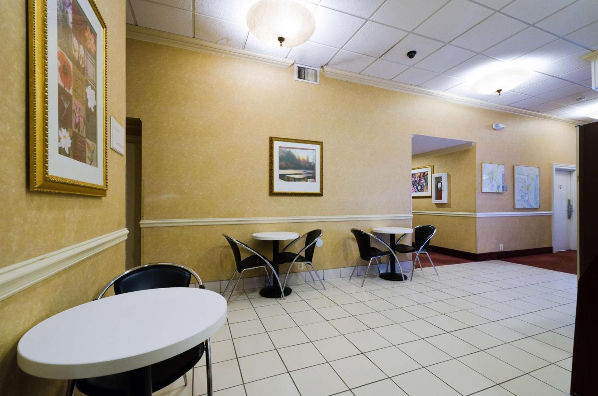 Motel 6-Frederick, MD - Fort Detrick photo 19