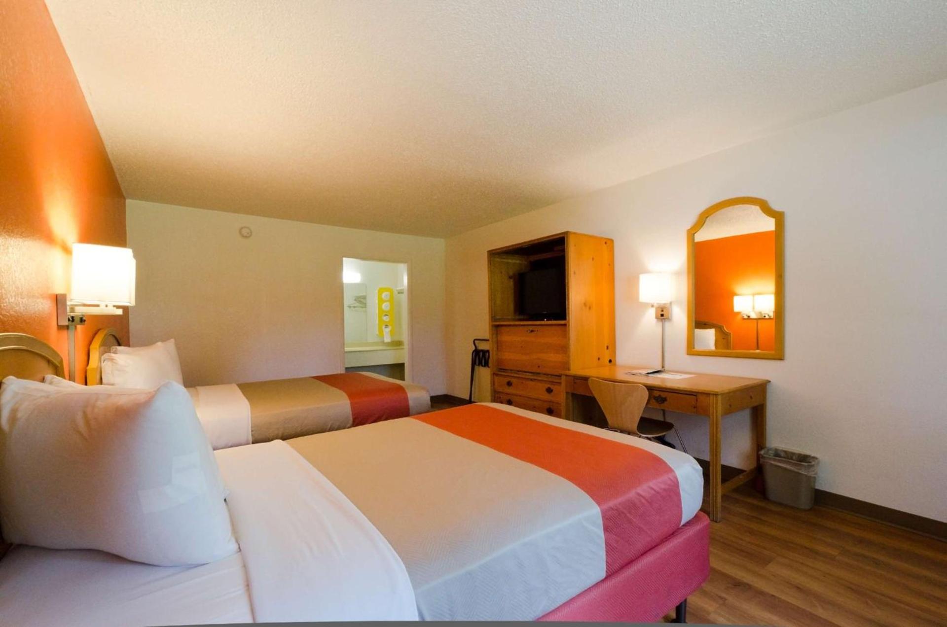 Motel 6-Frederick, MD - Fort Detrick photo 5