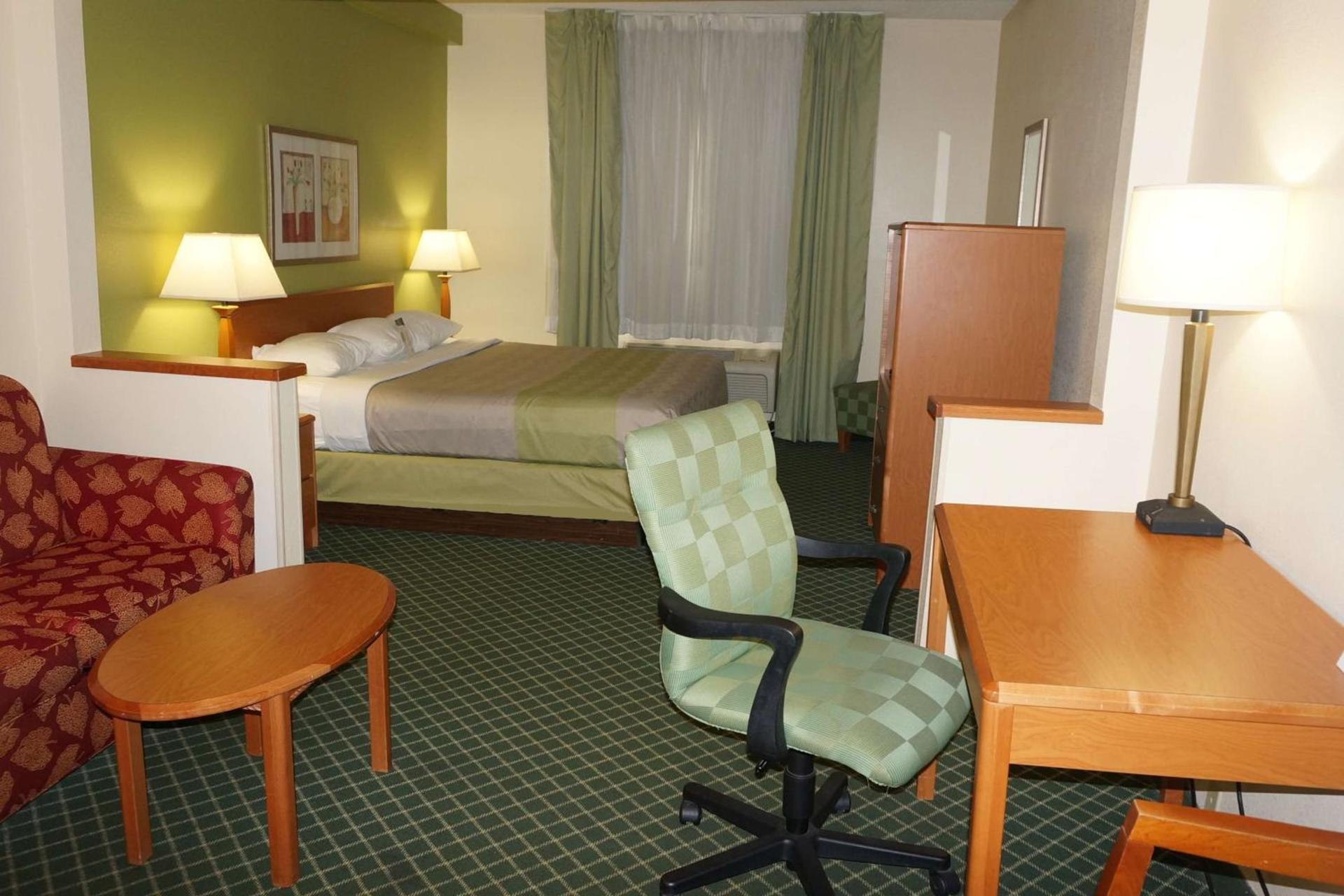 Motel 6-Anderson, IN photo 7