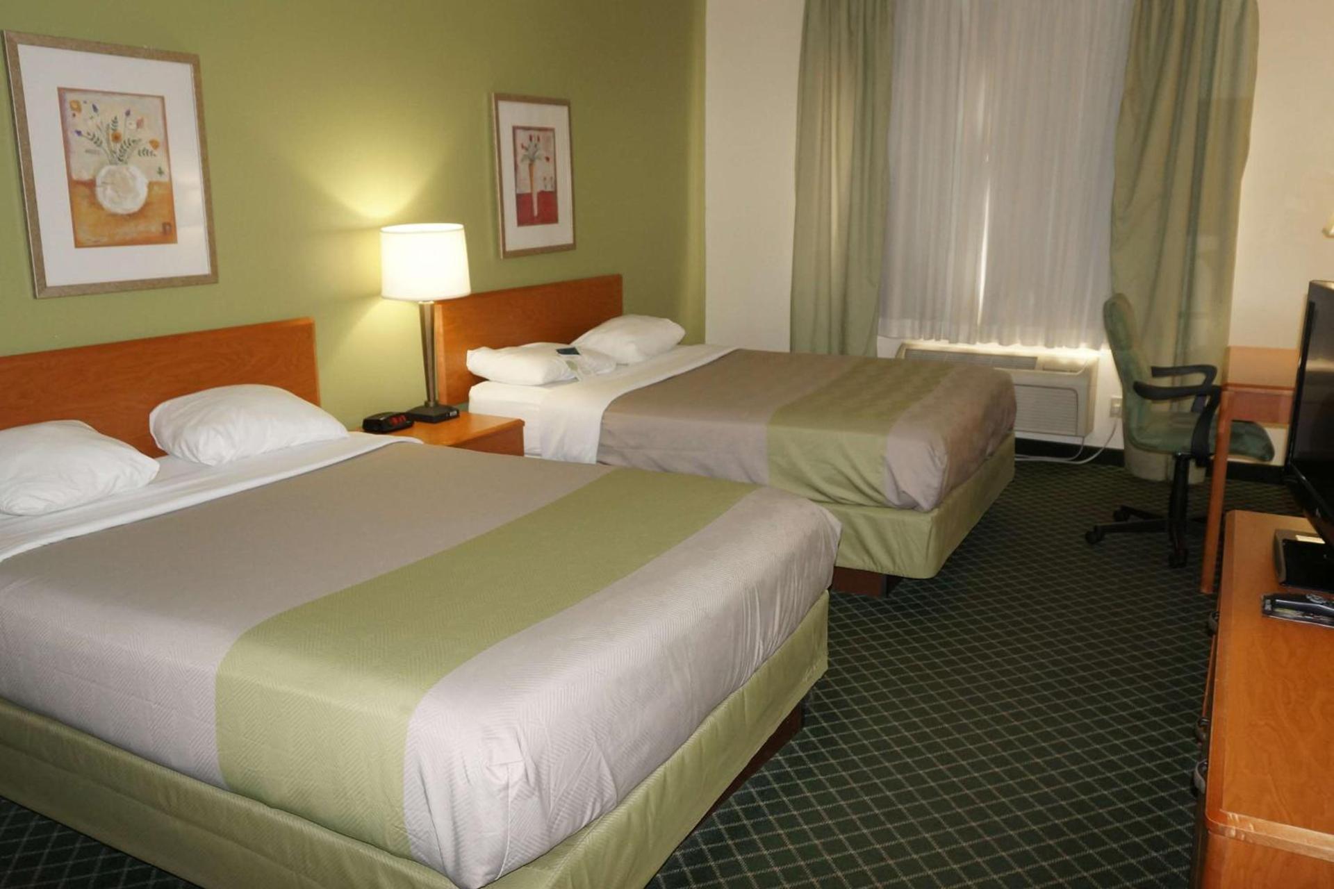 Motel 6-Anderson, IN photo 2